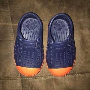 NWOT Native Shoes 4C